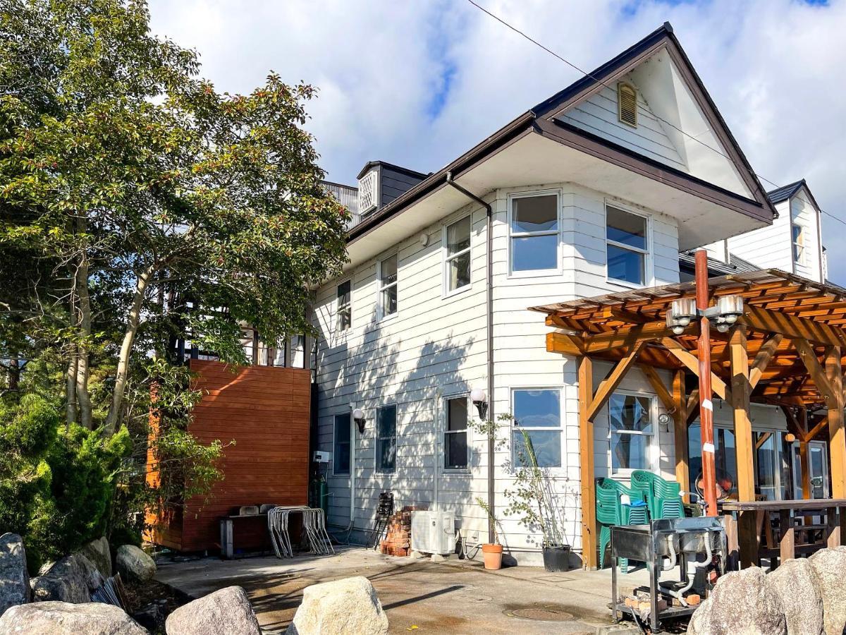 Biwa-Lakeside Cottage B B Dylan Minamikomatsu Bagian luar foto