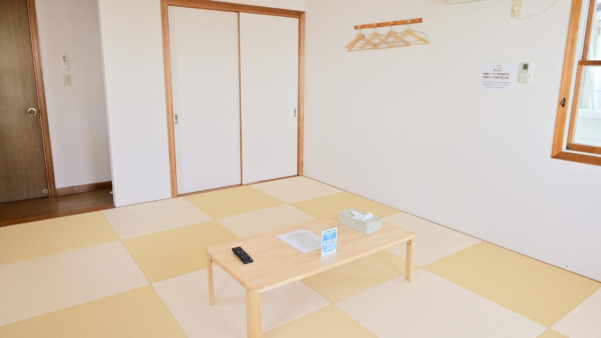 Biwa-Lakeside Cottage B B Dylan Minamikomatsu Ruang foto
